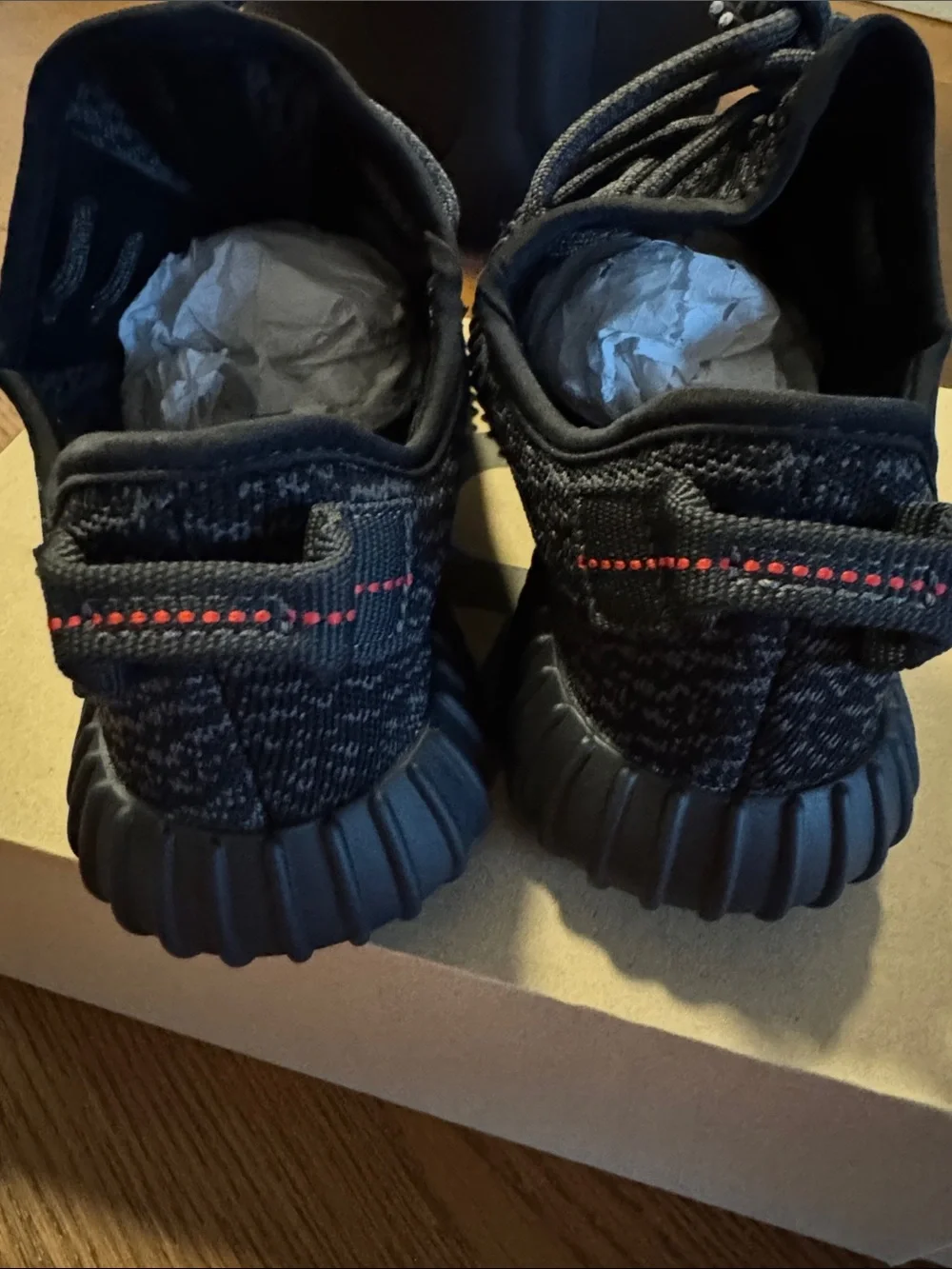 Yeezy Boost 350 V2 Black/Gray - Picture 7 of 9